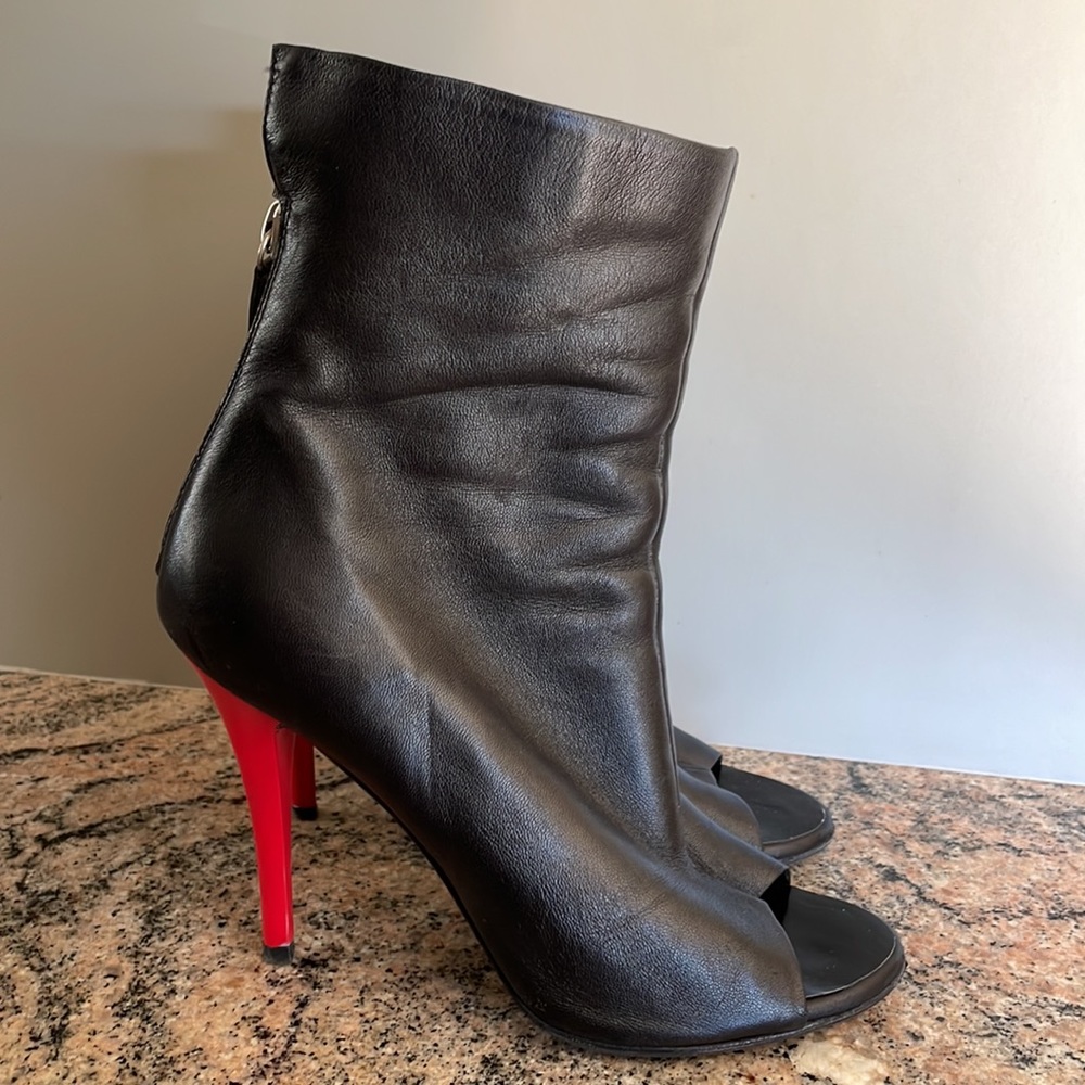 Giuseppe Zanotti Open Toe Leather Booties - Picture 2 of 8